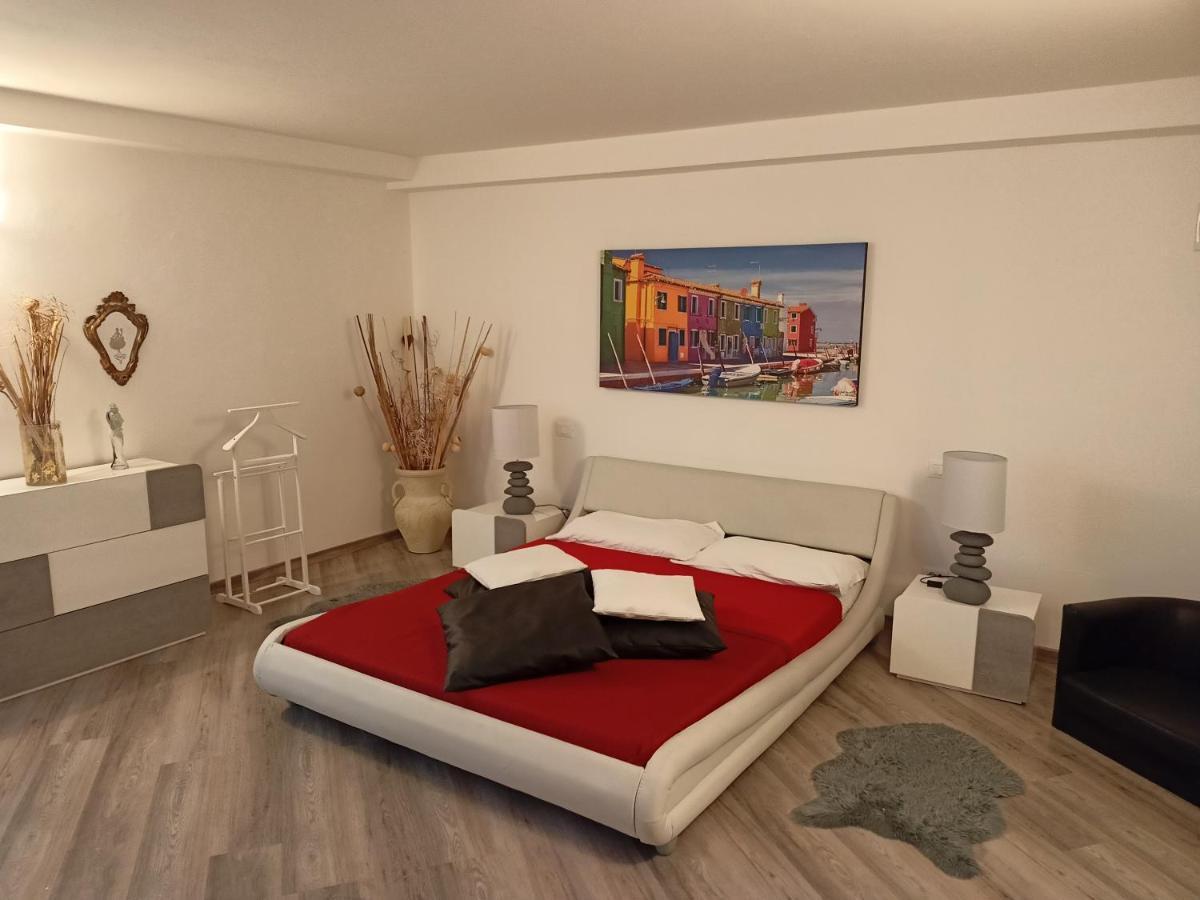 Ca Matley Apartment Mestre Bagian luar foto